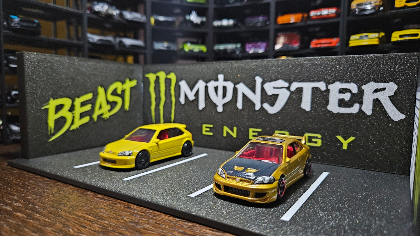 Monster Garage Diorama - 1:64