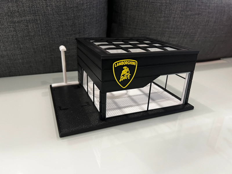 Lamborghini Showroom Dioraması – 1:64
