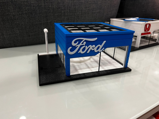 Ford Showroom Dioraması – 1:64