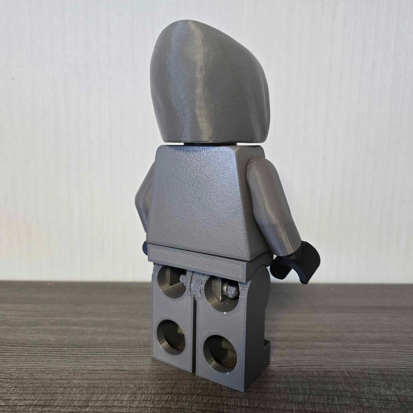 Squid Game - Front Man Lego Figür