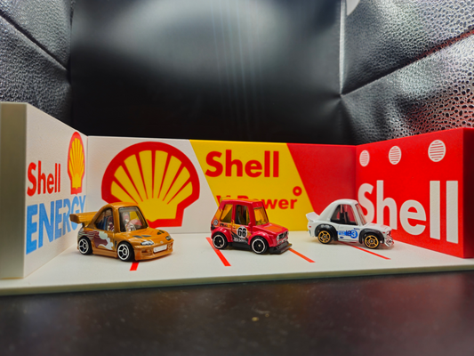 Shell Garage Diorama - 1:64